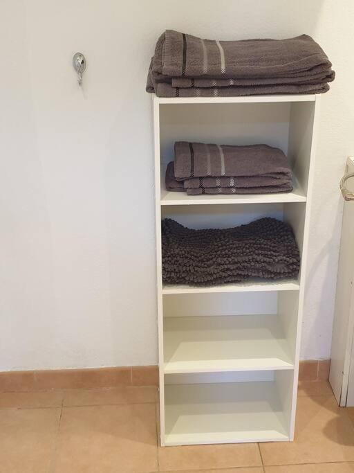 Agreable En Petite Camargue 35 M2 Wifi * Gallargues-le-Montueux